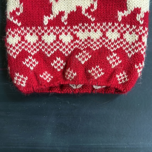 Absolute vodka knit bottle cover by Cynthia Rowley - Picture 4 of 7